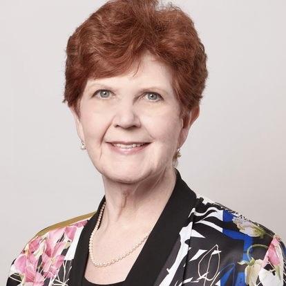 Headshot of Carol Delville.