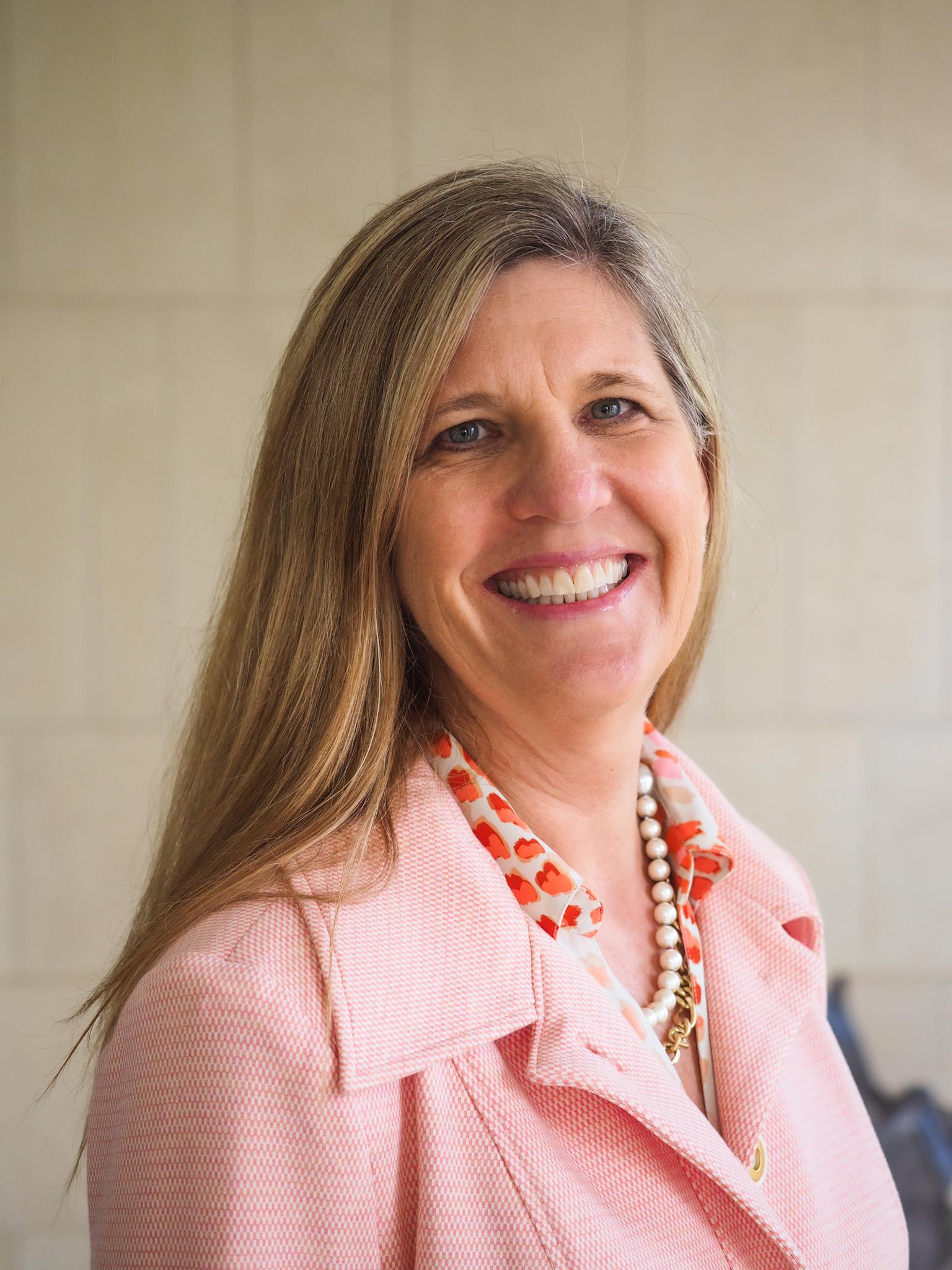 Headshot of Cynthia Labrake.